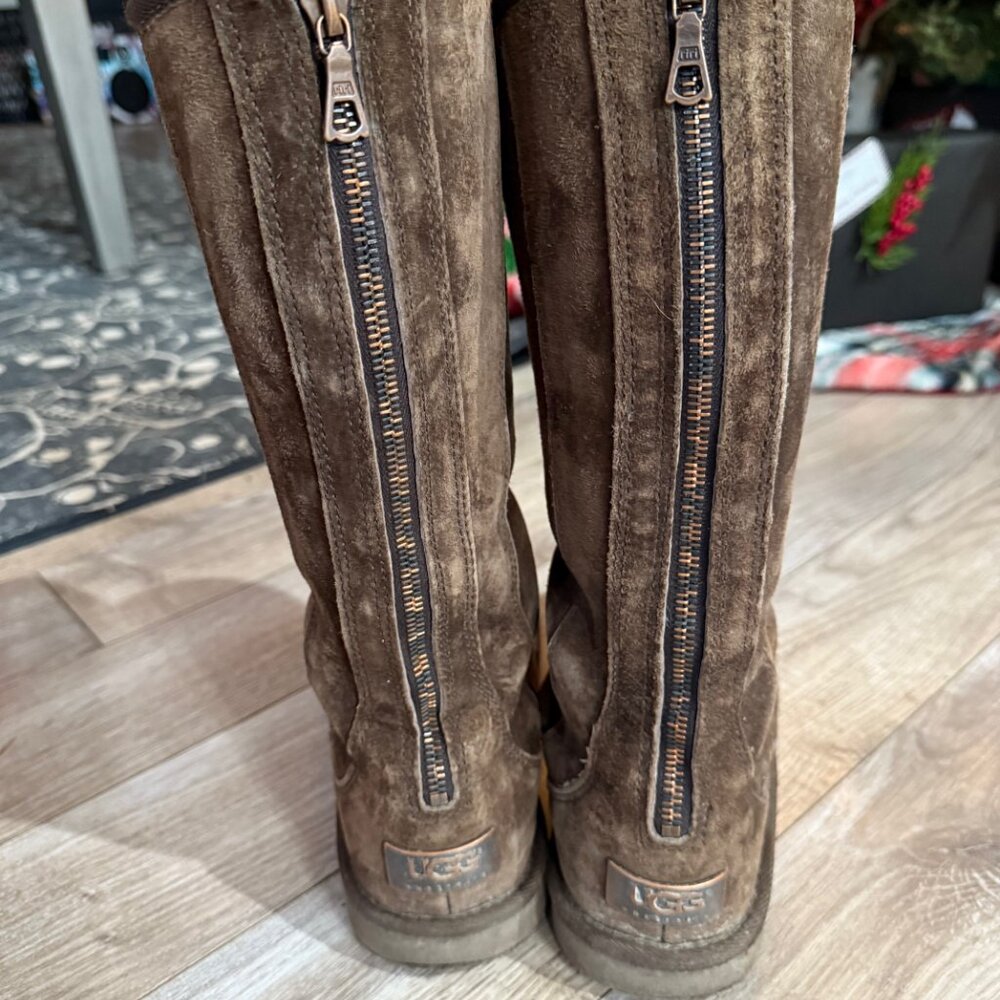 Back Zip Ugg Boots - image 6